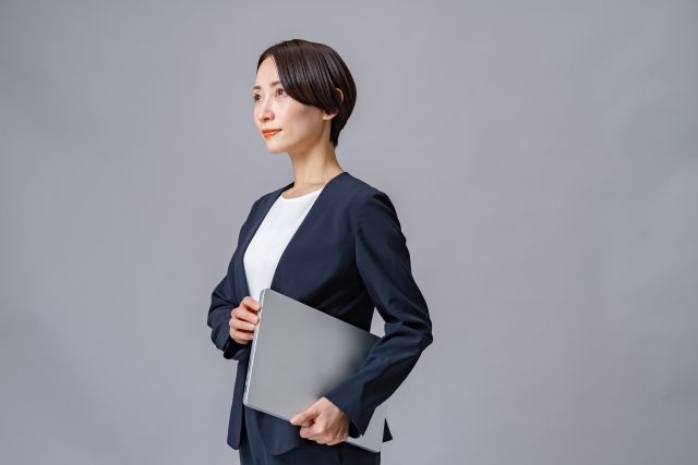 浮気調査や不倫調査も探偵に相談