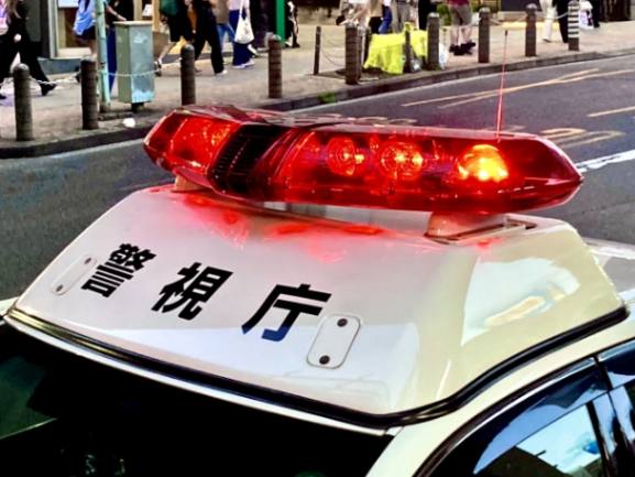ストーカーでの警察への通報は慎重に